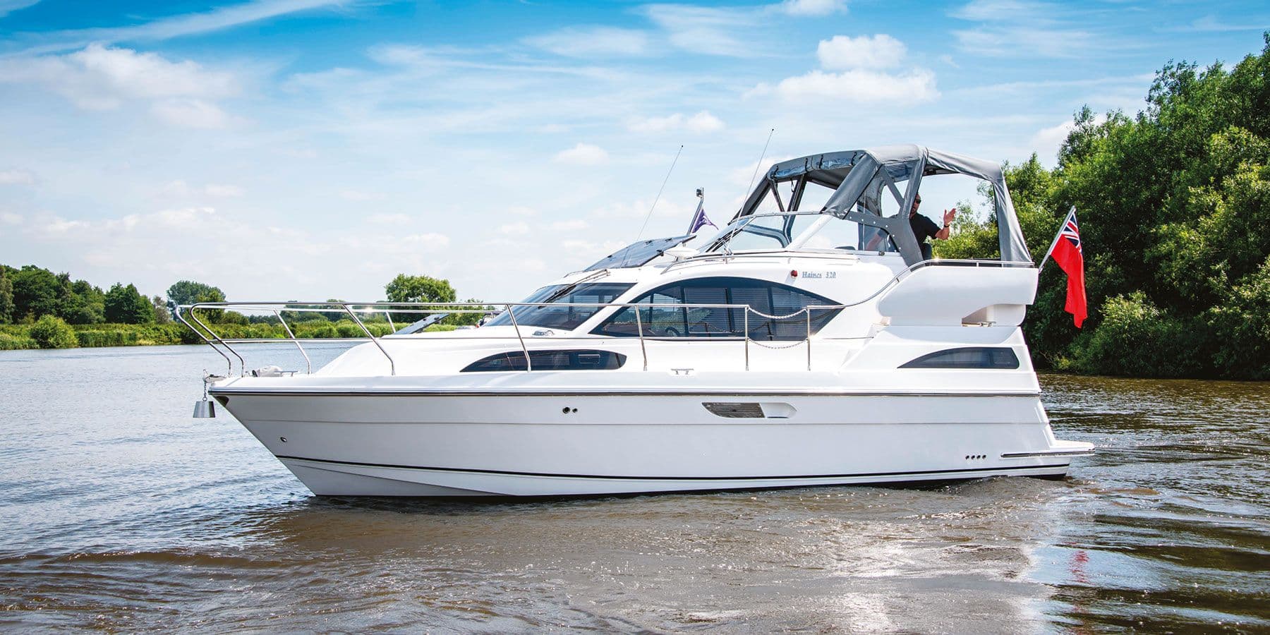 2024 Haines Marine 320