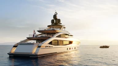 2022 Heesen Yachts Book Ends