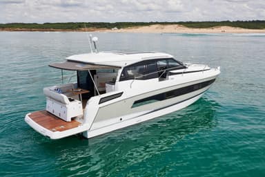 2022 Jeanneau NC 37