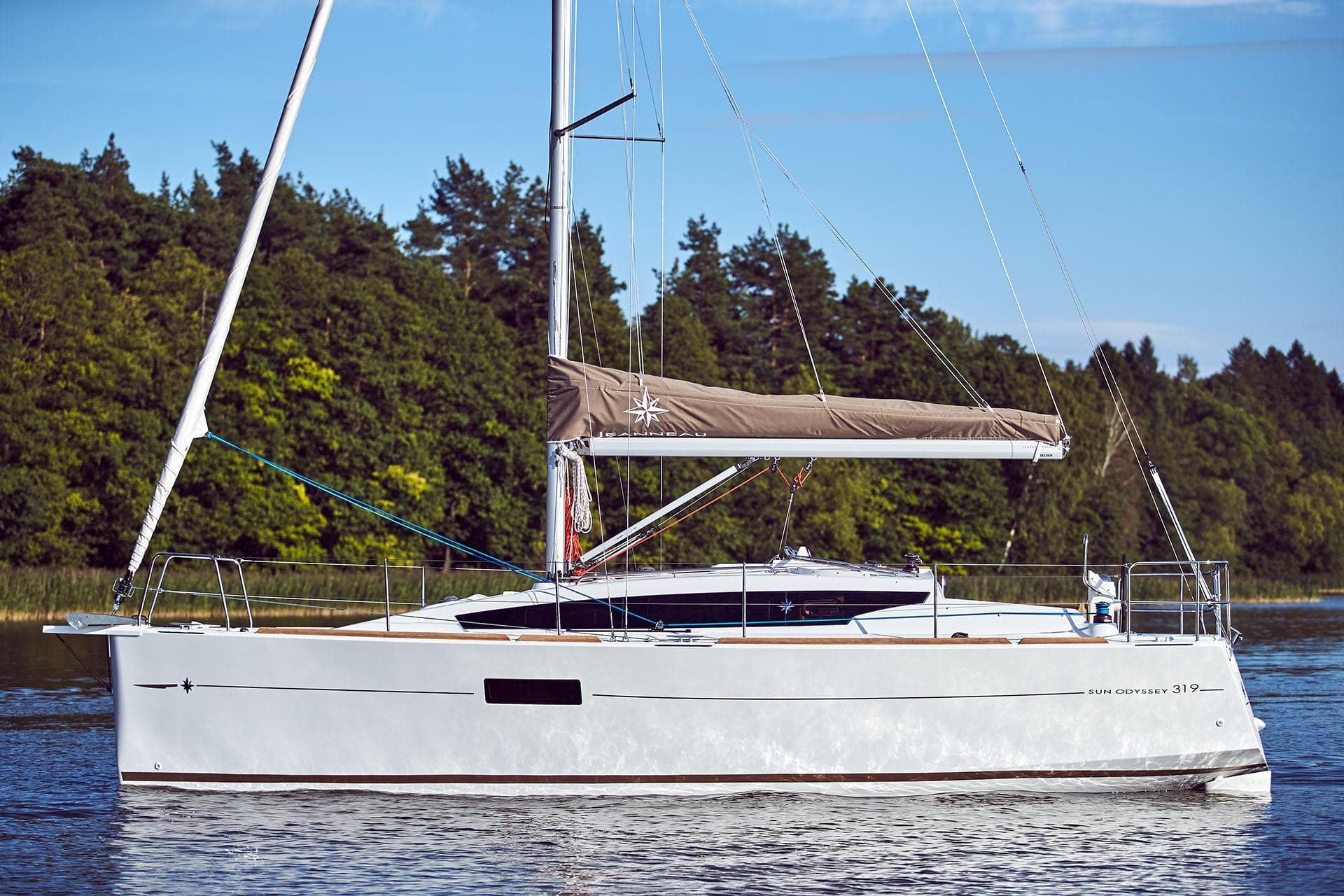 2017 Jeanneau Sun Odyssey 319