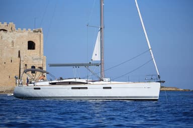 2016 Jeanneau Yachts 58