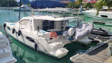 2015 Leopard Catamarans 39