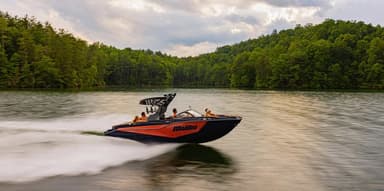 2024 Malibu Boats M242