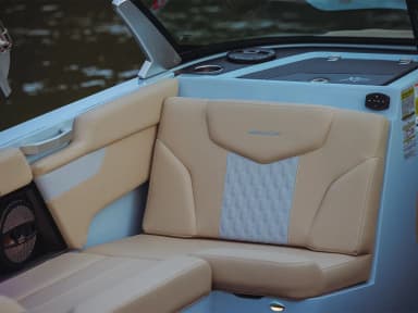 2023 Mastercraft XT20
