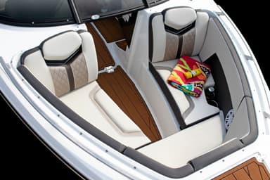 2020 Monterey 235 SS