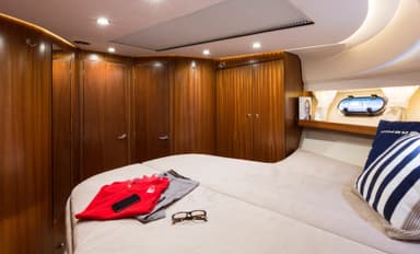 2022 Nimbus 405 Coupe