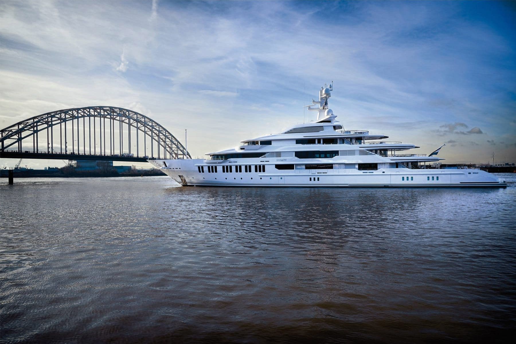 2015 Oceanco Cloud 9