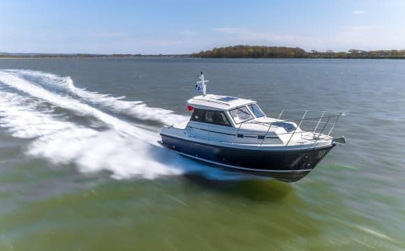2011 Orkney Pilothouse 25