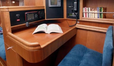 1996 Oyster Yachts 42