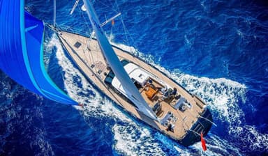 2014 Oyster Yachts 675