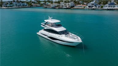 2022 Princess Yachts F65