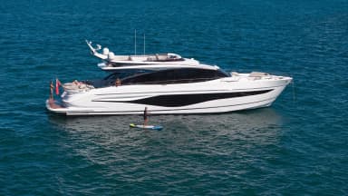 2023 Princess Yachts S80
