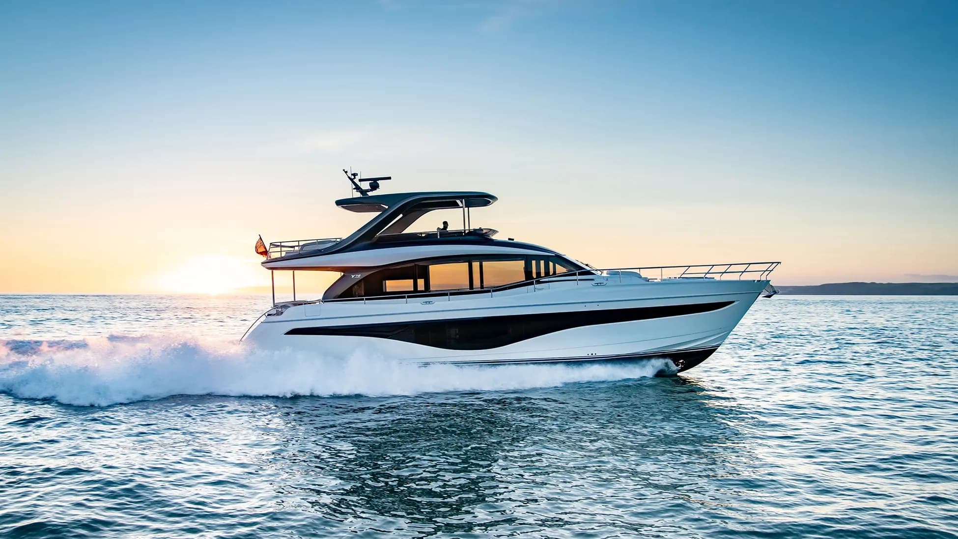 2014 Princess Yachts Y72