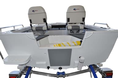 2023 Quintrex  420 Renegade Side Console