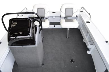 2023 Quintrex 450 Top Ender