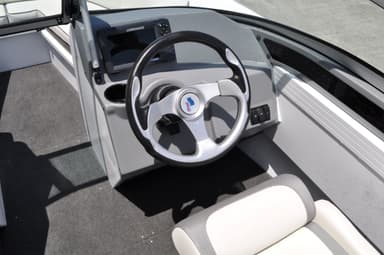 2023 Quintrex 481 Cruiseabout