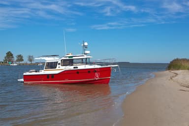 2022 Ranger Tugs R-29 Sedan