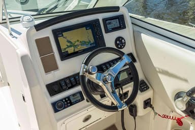 2021 Sailfish Boats 245 DC