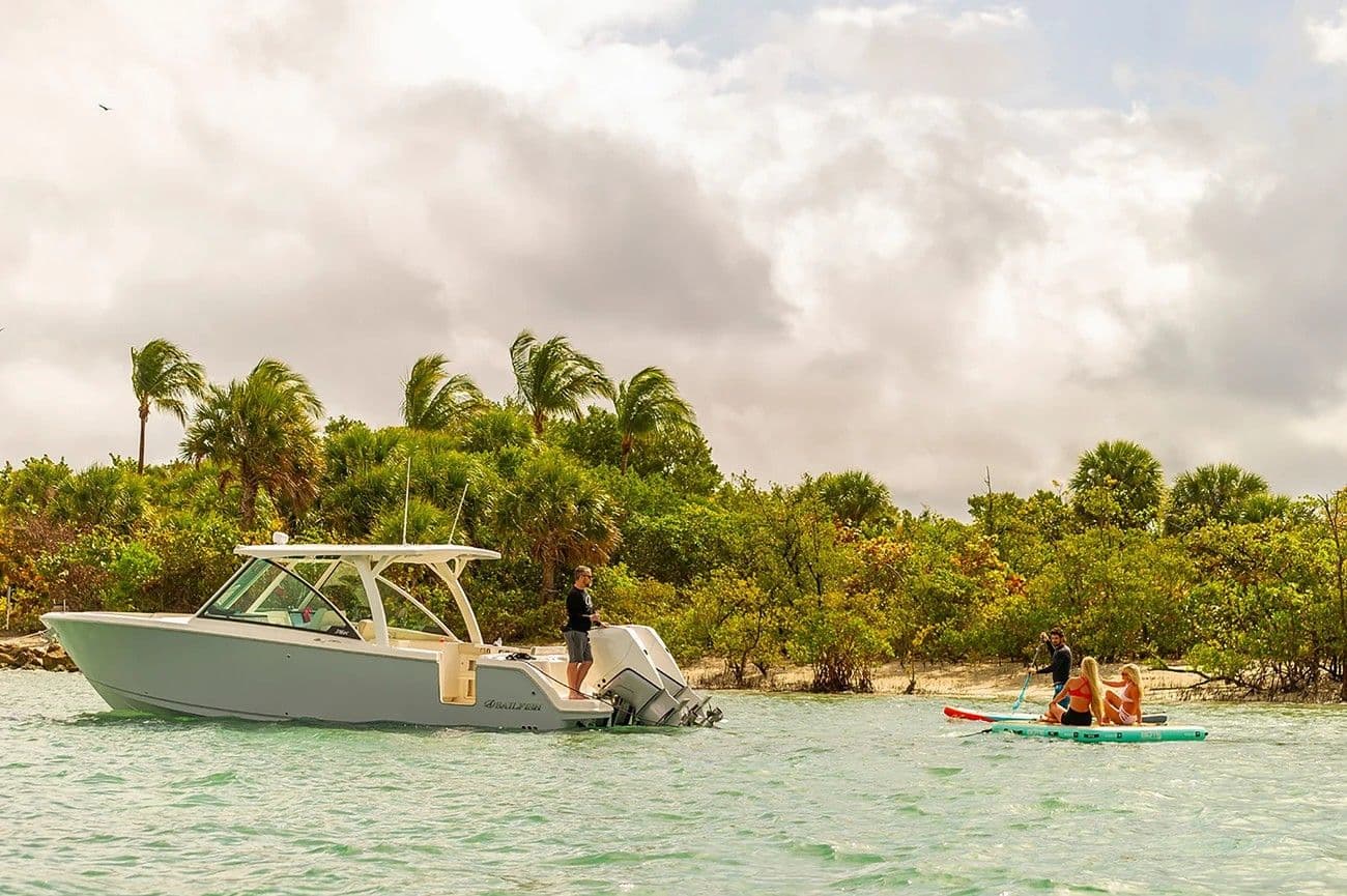 2023 Sailfish Boats 316 DC