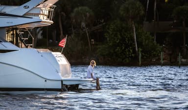 2015 Sea Ray Fly 510