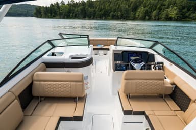 2022 Sea Ray SDX 290 Outboard