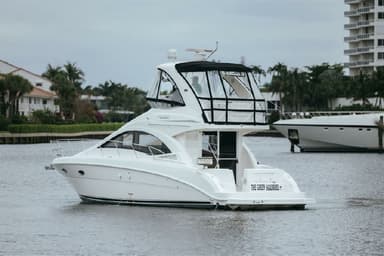 2010 Sea Ray Sedan Bridge 390