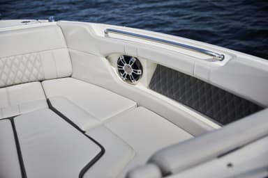 2022 Sea Ray SLX 250