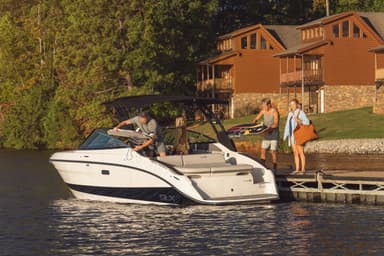 2023 Sea Ray SLX 260 Surf