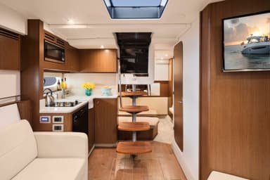 2020 Sea Ray Sundancer 350
