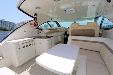 2013 Sea Ray Sundancer 410