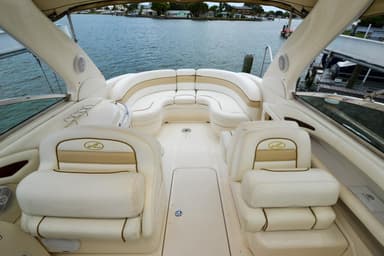 2003 Sea Ray Sunsport 290