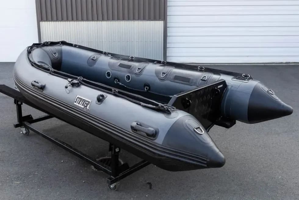 2022 Stryker Boats RIB 320