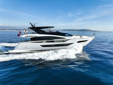 2018 Sunseeker 86 Yacht