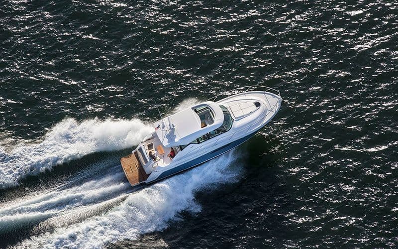 2022 Tiara Yachts 44 Coupe