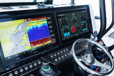 2021 Wellcraft 352 Fisherman