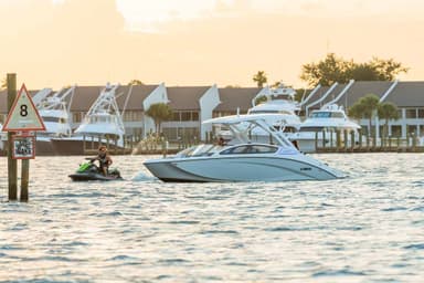 2023 Yamaha Boats 275SDX