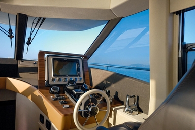 2013 Azimut Yachts Magellano 53
