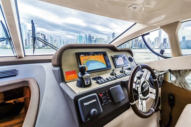 2003 Azimut Yachts 42 Fly