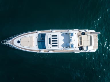 2010 Azimut Yachts S68