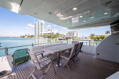 2000 Azimut Yachts 70 Sea Jet