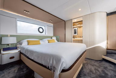 2022 Azimut Yachts 60 Fly