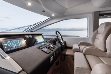 2015 Azimut Yachts 72 Fly