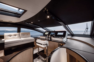 2017 Azimut Yachts Grande 27M