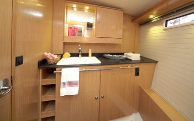 2010 Bavaria Yachts Cruiser 55