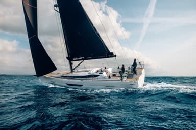 2017 Elan Yachts E6