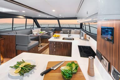 2022 Riviera 46 Sports Motor Yacht