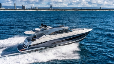 2023 Riviera 5400 Sport Yacht Platinum Edition