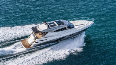 2023 Riviera 6000 Sport Yacht Platinum Edition