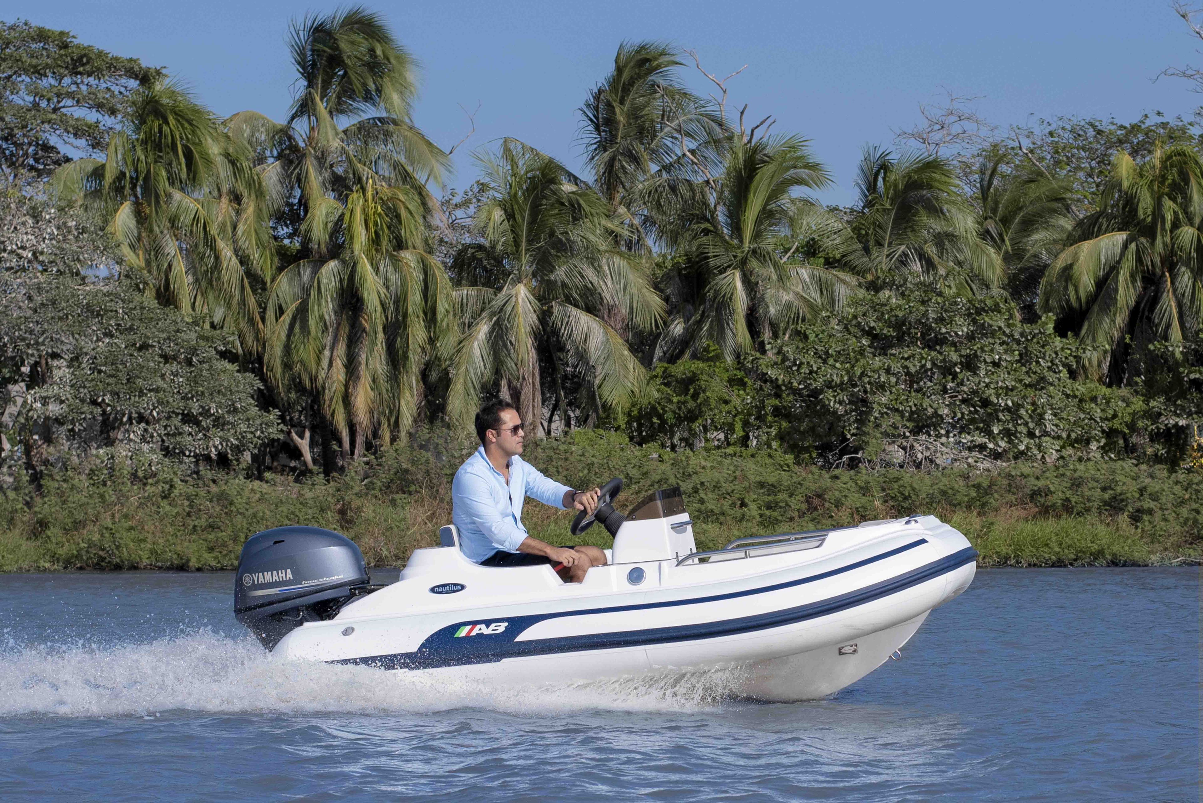 2003 AB-Inflatables Nautilus 11 DLX