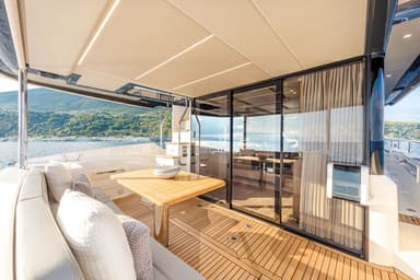 2016 Absolute Yachts Navetta 52